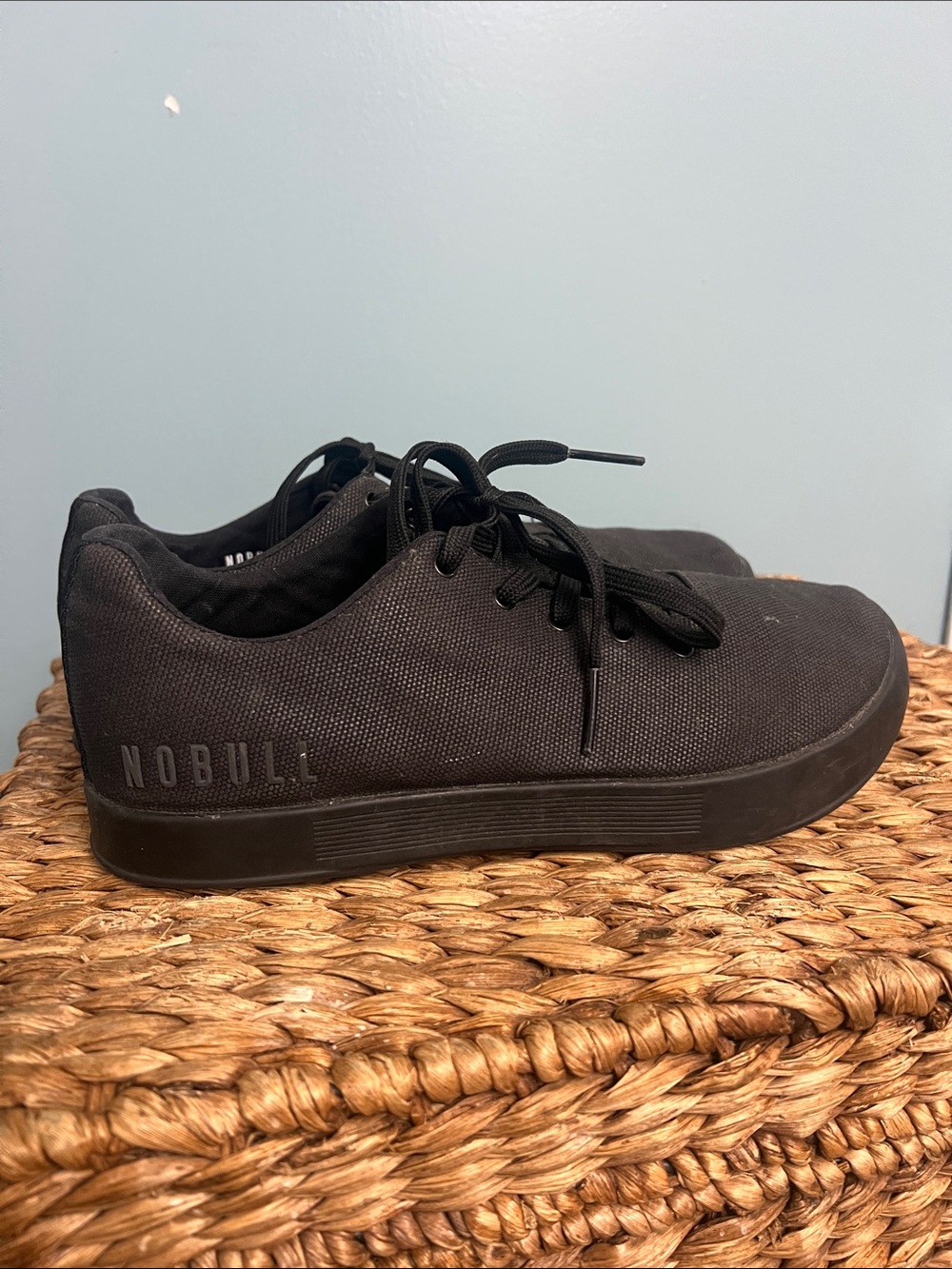 NOBULL Black Low-Profile Canvas Trainer M 8.5 W10